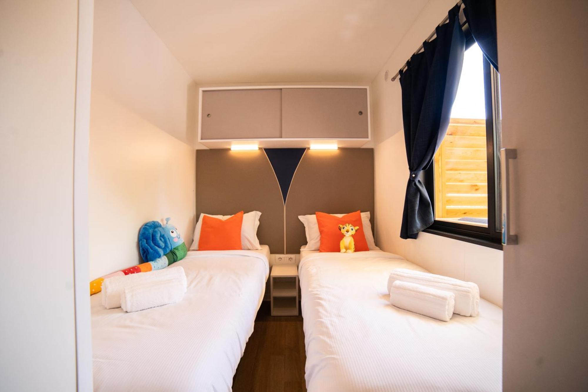 Estivo Premium Deluxe Mobile Homes On Camping Del Sole Village Iseo Eksteriør bilde
