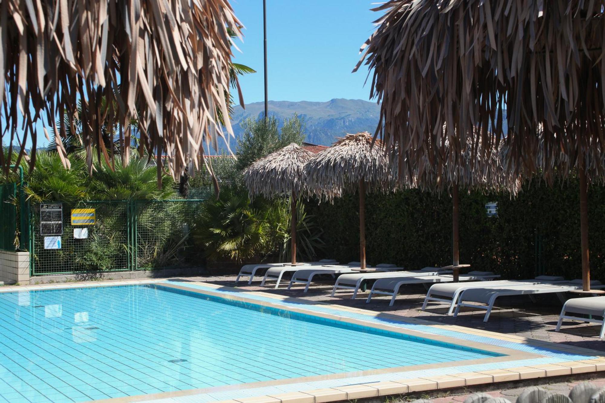 Estivo Premium Deluxe Mobile Homes On Camping Del Sole Village Iseo Eksteriør bilde