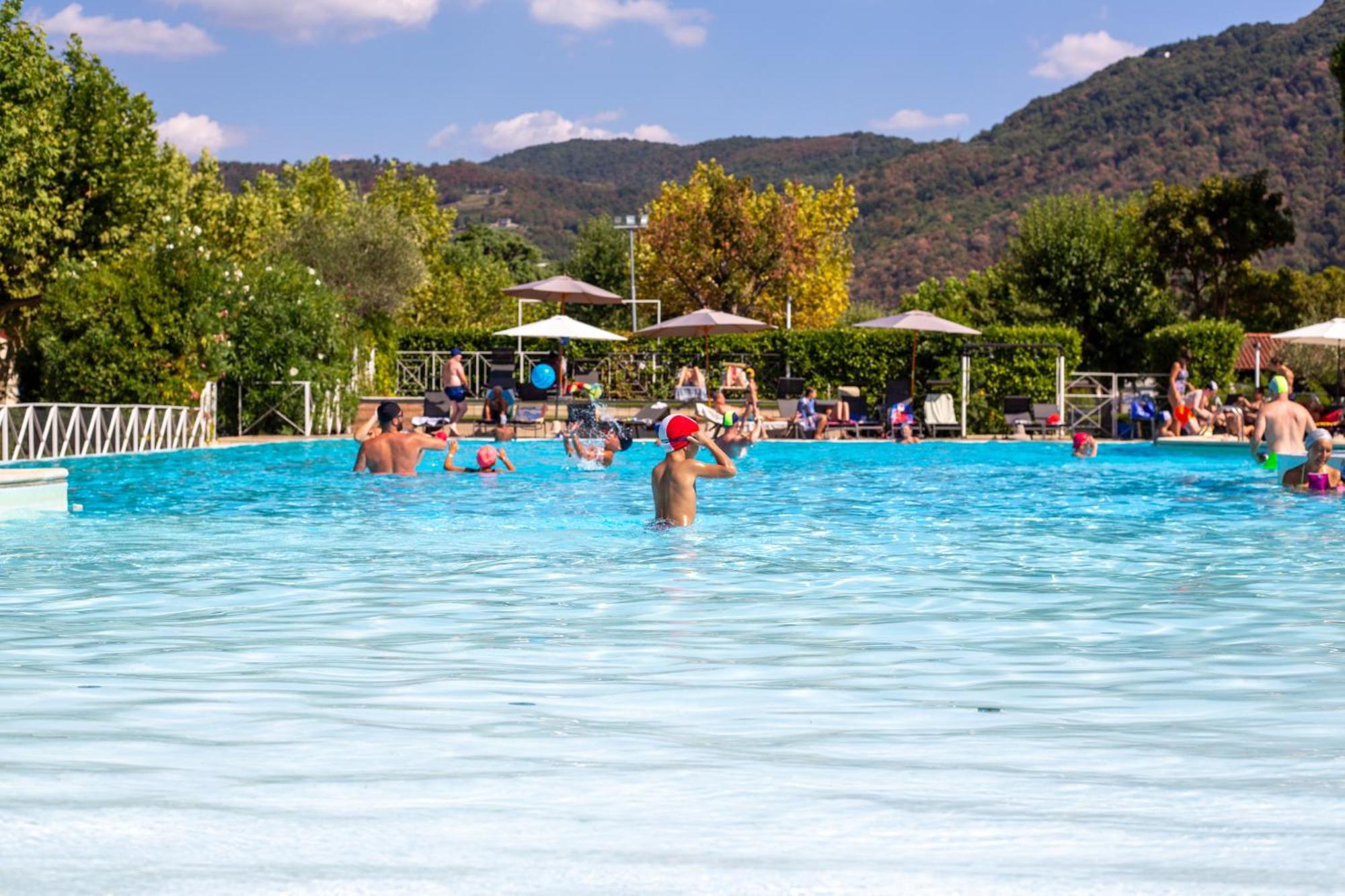 Estivo Premium Deluxe Mobile Homes On Camping Del Sole Village Iseo Eksteriør bilde
