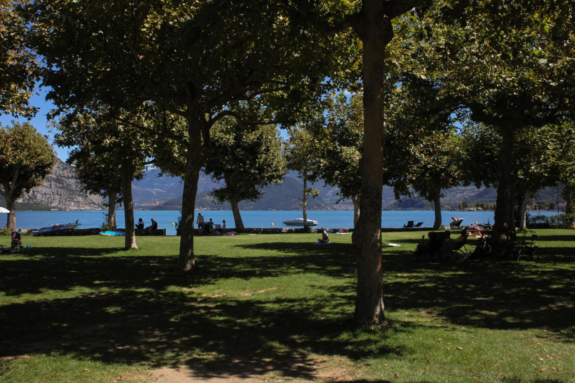 Estivo Premium Deluxe Mobile Homes On Camping Del Sole Village Iseo Eksteriør bilde
